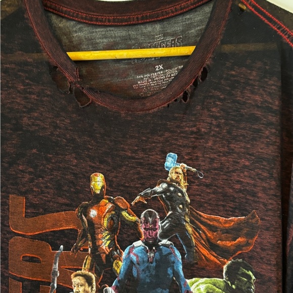 Thrashed Avengers paper thin men’s s/s t shirt SZ 2XL grunge distressed - Picture 6 of 6